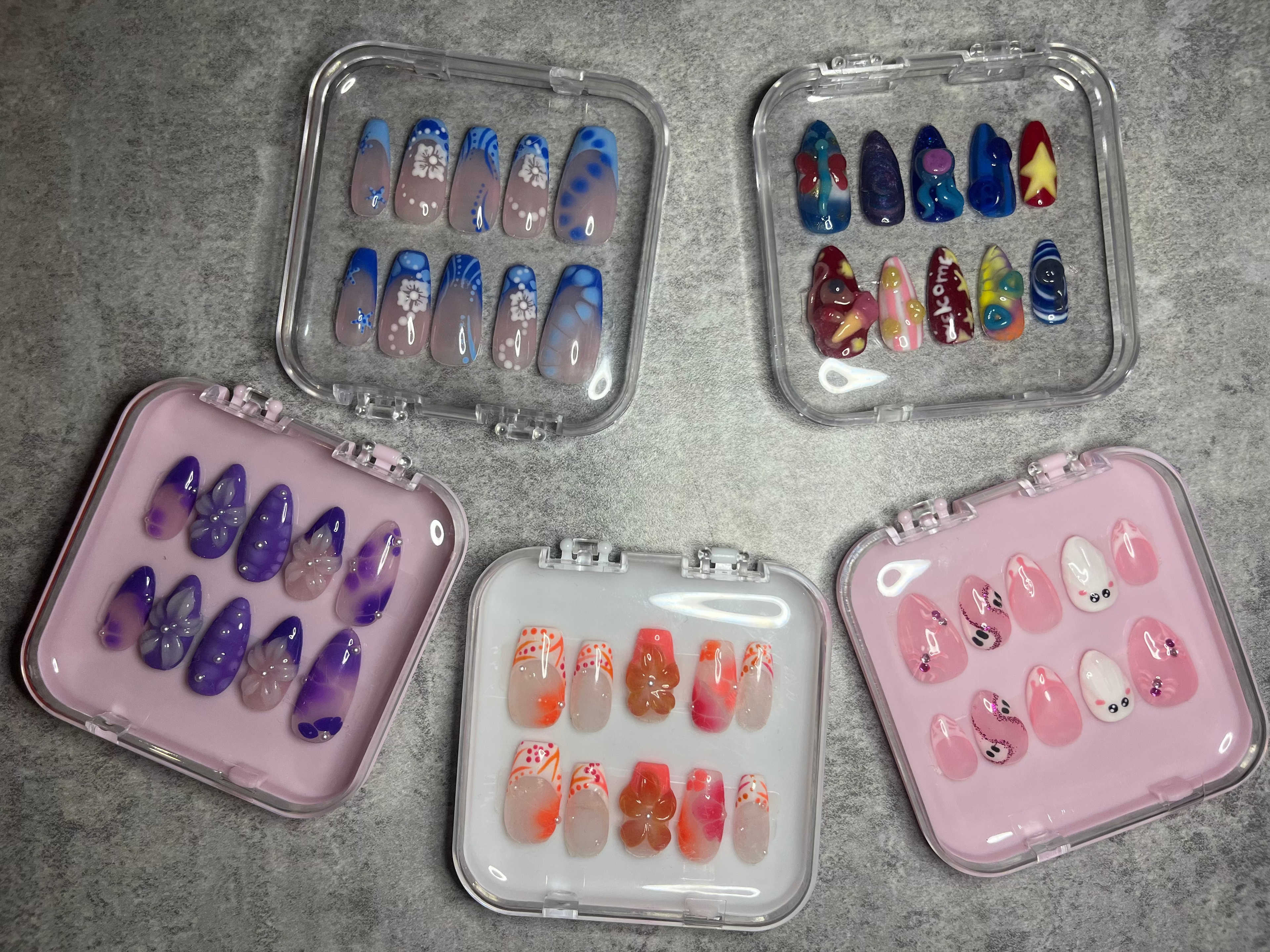 5 press-on nails set